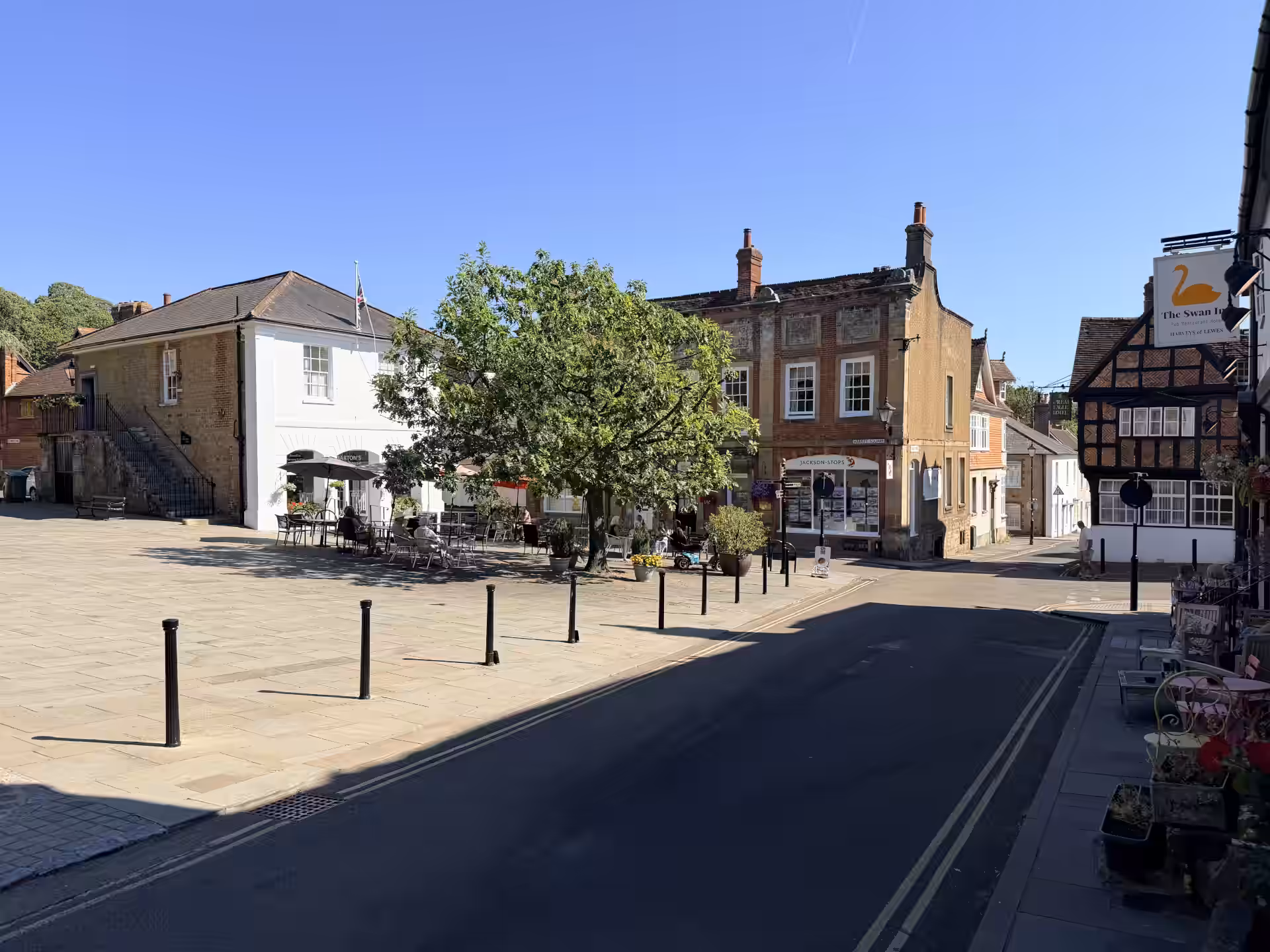 Midhurst town